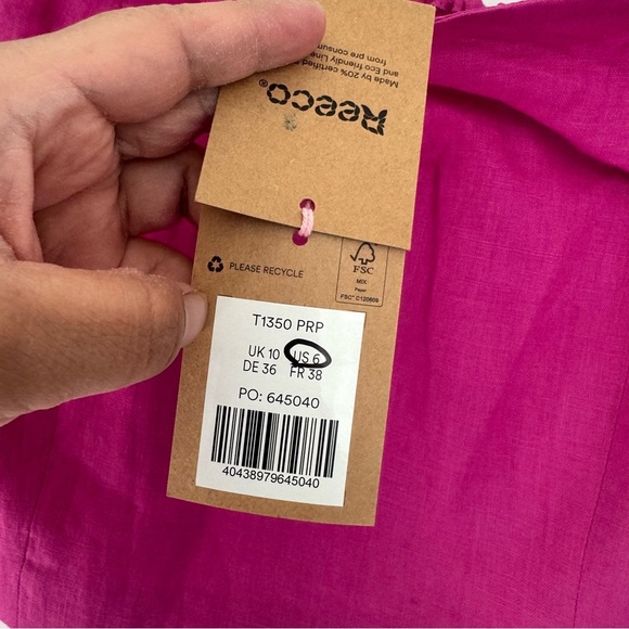 BODEN
Fitted Linen Strappy Top size 6 - Picture 7 of 11